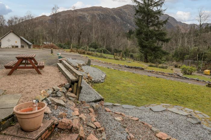 Coire-Dhiubh, Glenfinnan