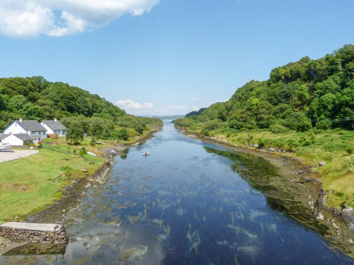 Grebe Cottage, Balvicar, Isle Of Seil