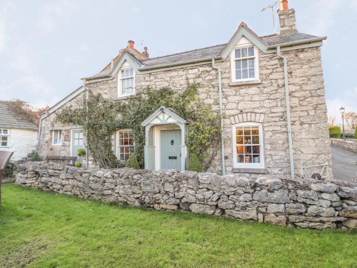 Storehouse Cottage, Glanwydden, Conwy