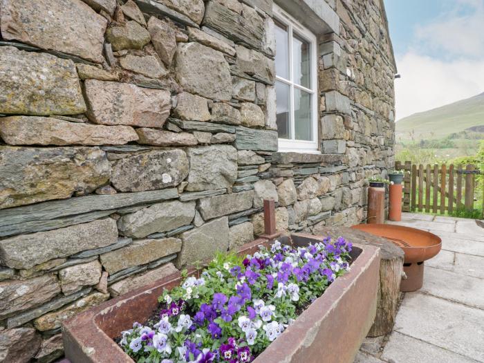 Shundraw Cottage in Threlkeld, Cumbria, ground-floor bedroom, Smart TVs, dog-friendly, close to shop