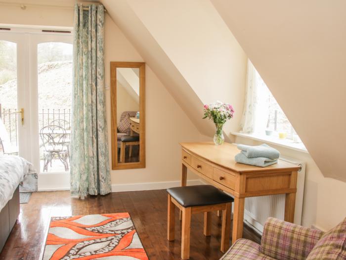 Ragleth Place Lodge, Shropshire