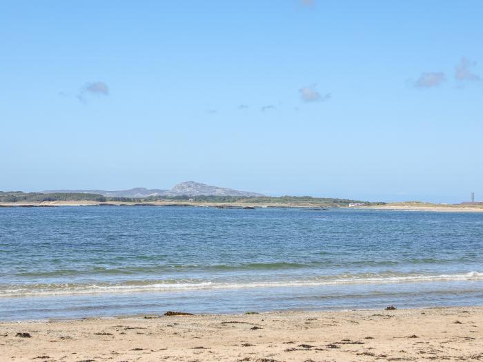 Arkoo, Rhosneigr