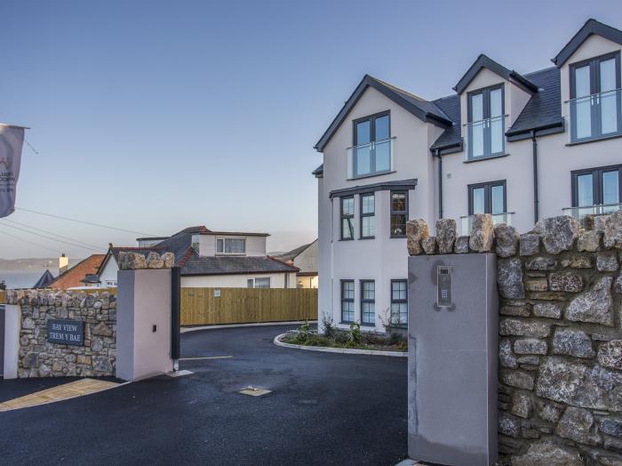 The Beach Pad, Benllech