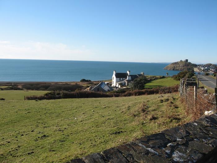 Cae'r Dyni, Criccieth, Gwynedd