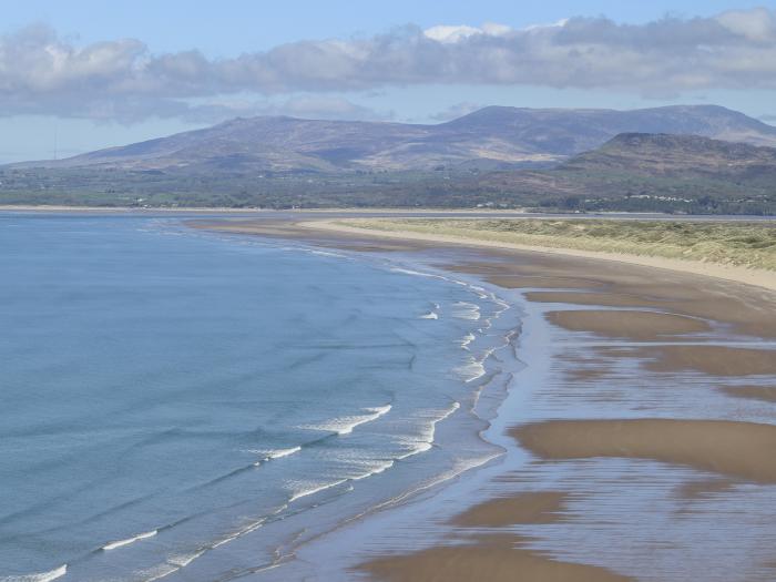 The Doll'S House, Harlech