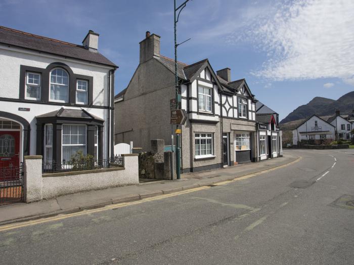 Hirfron, Llanberis