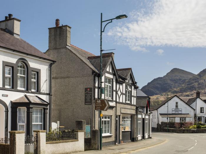 Hirfron, Llanberis