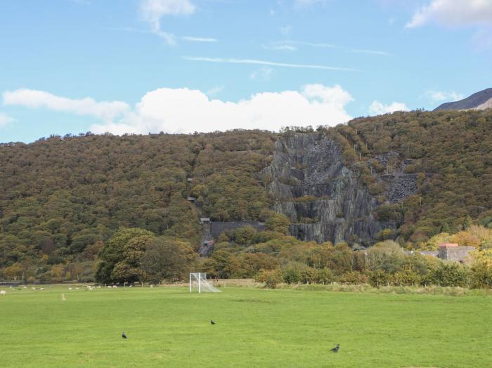 Hirfron, Llanberis