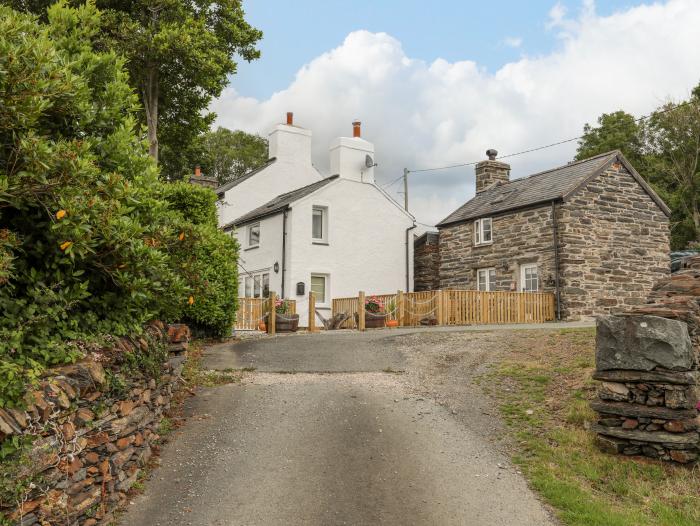 Little House, Llandecwyn