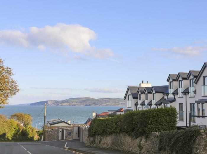 Sea Breeze, Benllech