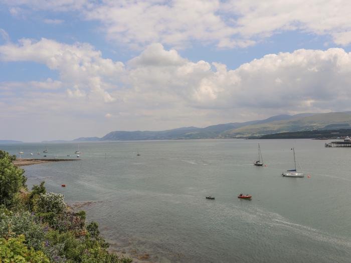 Tan Y Coed, Menai Bridge