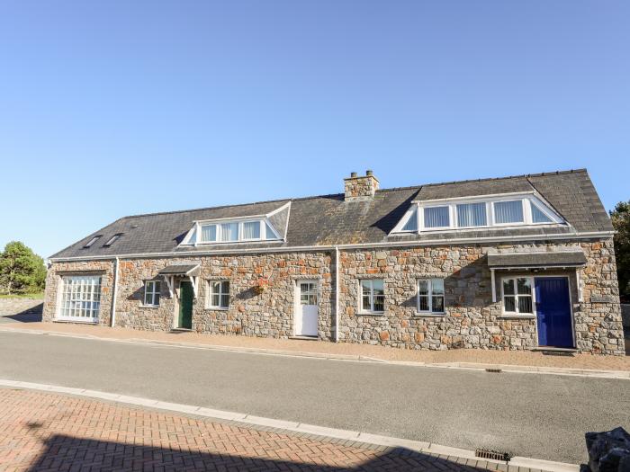 Tyn Towyn - Ty Glas, Trearddur Bay