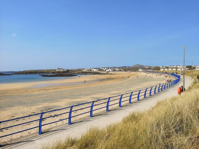 Tyn Towyn - Ty Oren, Trearddur bay