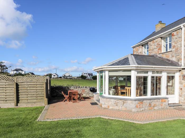 Tyn Towyn - The Stables, Trearddur Bay