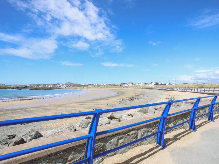 Tyn Towyn - The Stables, Trearddur Bay