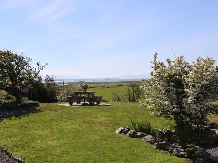 Tymynydd Cottage, Rhoscolyn