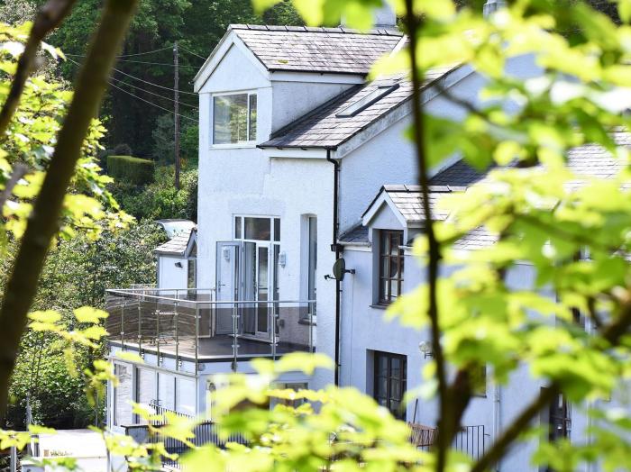 Waterside in Menai Bridge, Anglesey, with views of the River Cadnant and the Menai Straits. Parking.