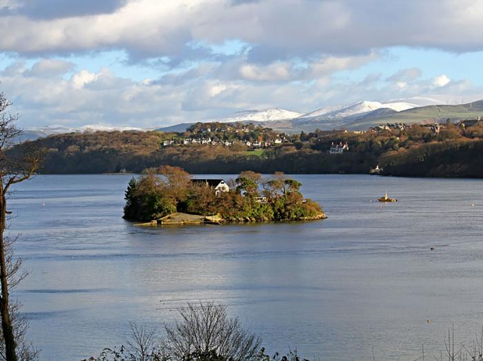 Waterside in Menai Bridge, Anglesey, with views of the River Cadnant and the Menai Straits. Parking.