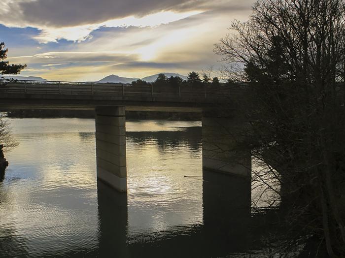 Waterside in Menai Bridge, Anglesey, with views of the River Cadnant and the Menai Straits. Parking.