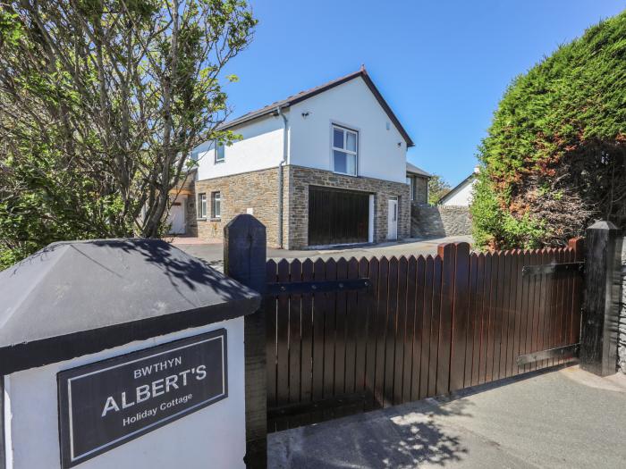 Bwthyn Alberts, Trearddur Bay, Isle Of Anglesey