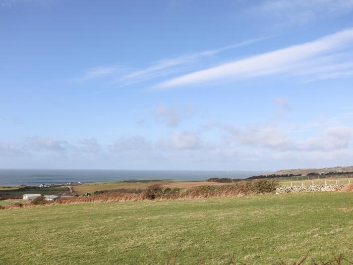 Yr Orsedd , Church Bay