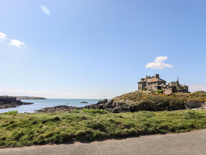 Isallt Cove, Trearddur Bay