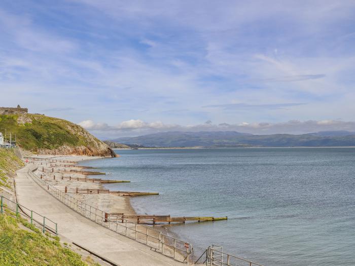 GARREG WEN, Criccieth