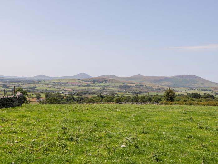 Pen Y Braich Uchaf, Tremadog