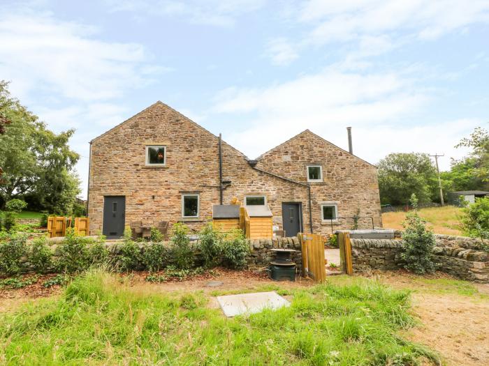 Overlea Cowshed, Hayfield