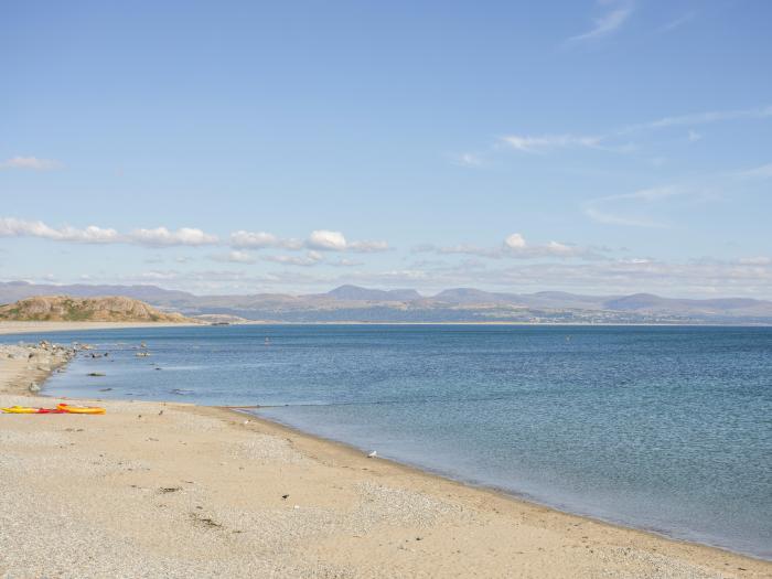 Maes-Yr-Haf, Criccieth