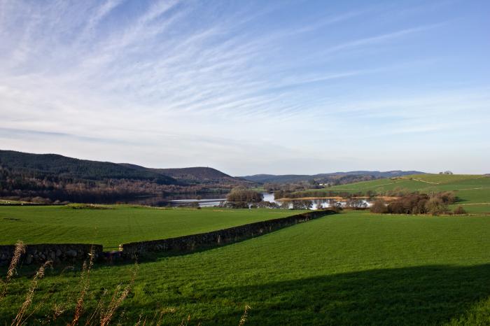 Knockendoch is in New Abbey, Kirkcudbrightshire, Scotland. Smart TV. Woodburning stove. Pet-friendly