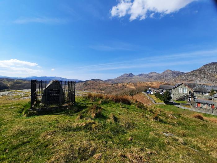 Brynglas, Blaenau Ffestiniog