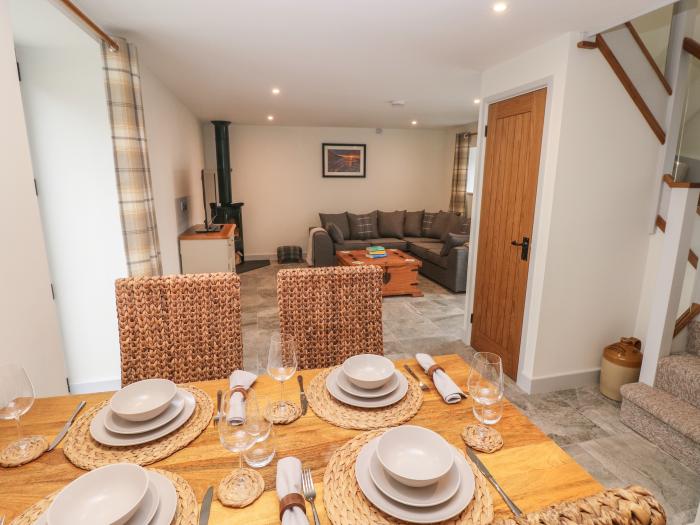 The Granary St Brides Major, Vale of Glamorgan, pet-friendly, garden with hot tub, off-road parking