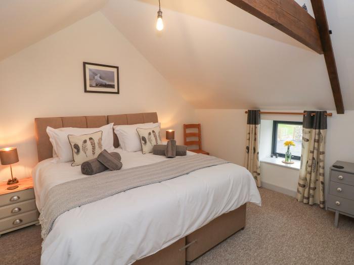 The Granary St Brides Major, Vale of Glamorgan, pet-friendly, garden with hot tub, off-road parking