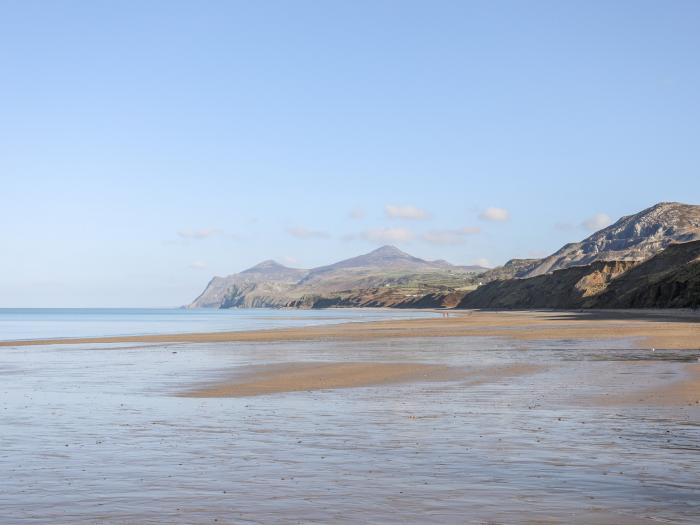 Afallon, Nefyn