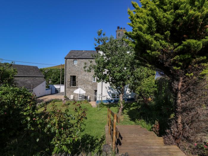 Dewi Villa, Aberaeron