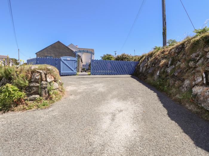 Casa Mia, Goodwick