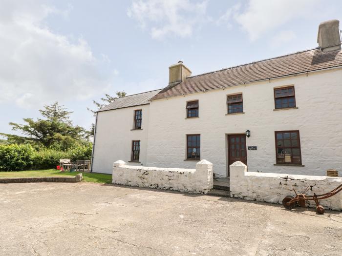 Ty Fferm, Newport, Pembrokeshire