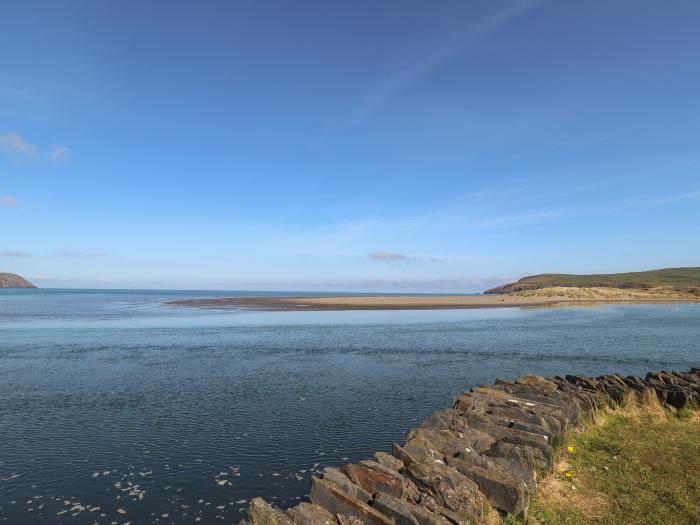 Ty Gwartheg, Newport, Pembrokeshire