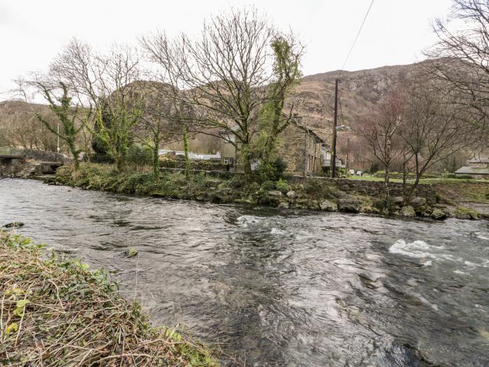 Encil, Beddgelert