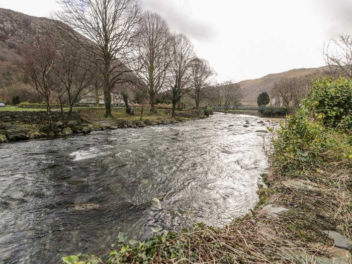 Encil, Beddgelert