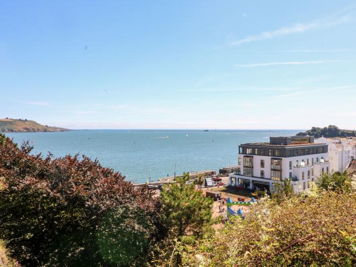 The Penthouse, Phoenix Quay in Plymouth. Fourth-floor apartment, with sea views. Close to amenities.