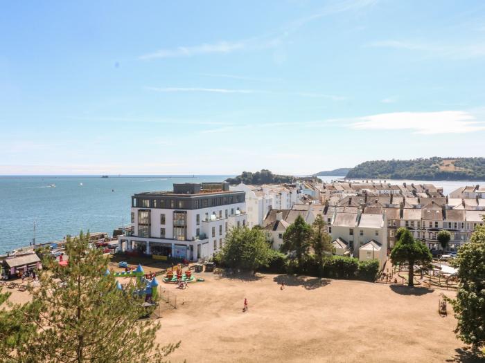 The Penthouse, Phoenix Quay in Plymouth. Fourth-floor apartment, with sea views. Close to amenities.