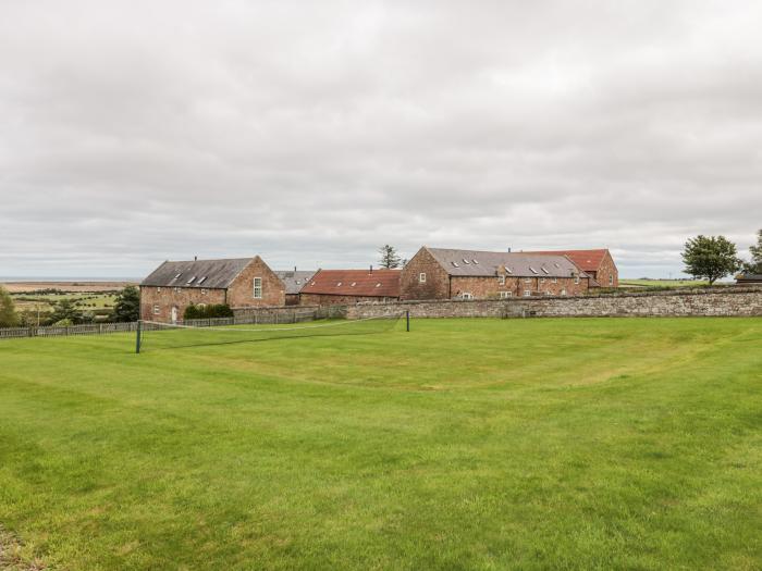 Beehive Barn, Beal