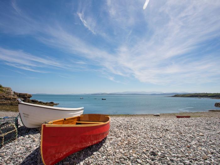 Halcyon, Benllech