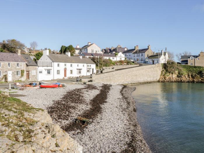 Halcyon Annexe, Benllech