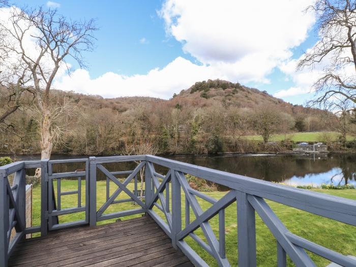 Riverbank Retreat, Newby Bridge, Cumbria