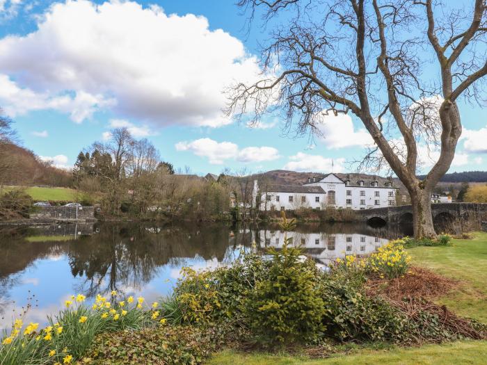 Riverbank Retreat, Newby Bridge, Cumbria