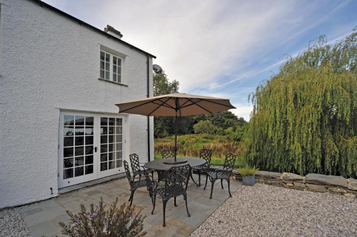 Great Hartbarrow Farm Cottage, Bowland Bridge, Cumbria