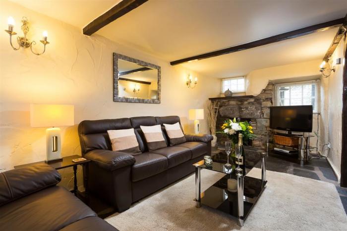 Birchcroft in Ambleside, Cumbria. Permit parking. Two bedrooms, two bathrooms, 1 pet. Near amenities